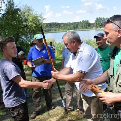 Wędkarski Dzień Dziecka nad jeziorem Ostrowskim