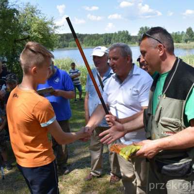 Wędkarski Dzień Dziecka nad jeziorem Ostrowskim