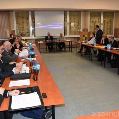 Sesja nadzwyczajna Rady Powiatu Sulęcińskiego – 23.02.2016