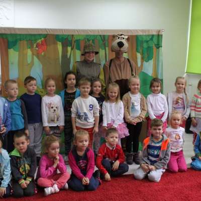 Spektakl „Miś Jogi o ekologii” w bibliotece słubickiej